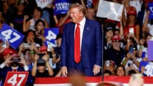 In battle against Harris, Trump mocks Obama: ‘I won a bigger, crazier election…they gave him a Nobel Prize’