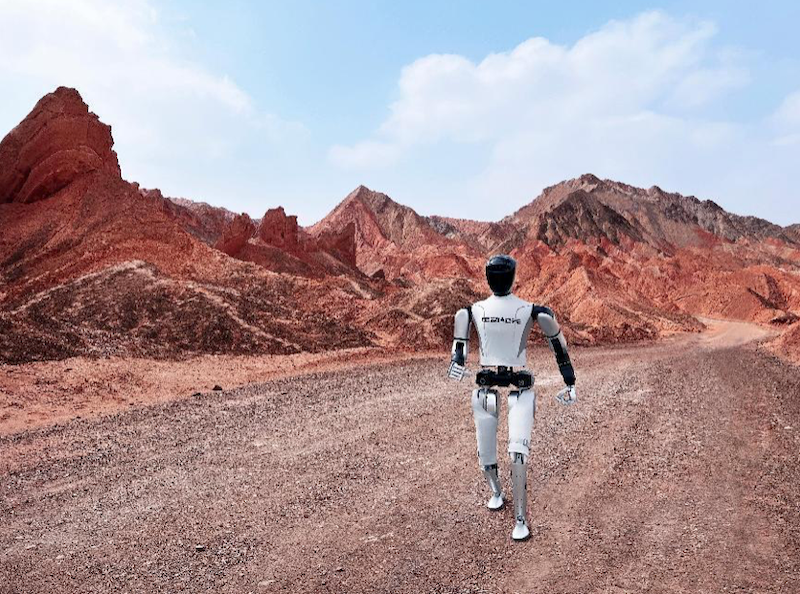 Robot Era raises $42 million and unleashes humanoids to traverse Gobi Desert in China