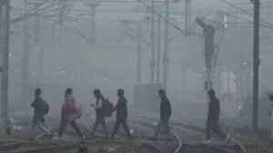 Air pollution worsens in India’s national capital, AQI nears 400 morning after Diwali