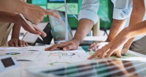Governing Global Industrial and Financial Policies in the G20