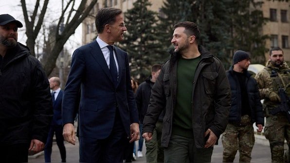 Zelenskyy hints at ceasefire deal with Russia in exchange for ‘NATO umbrella’ over unoccupied territories