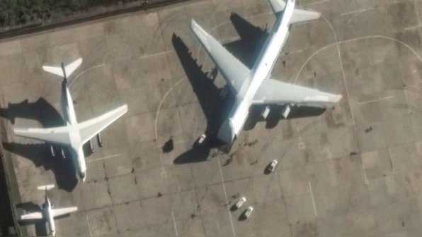With Assad gone, Russia withdraws from Syrian military bases & changes tone for new rulers