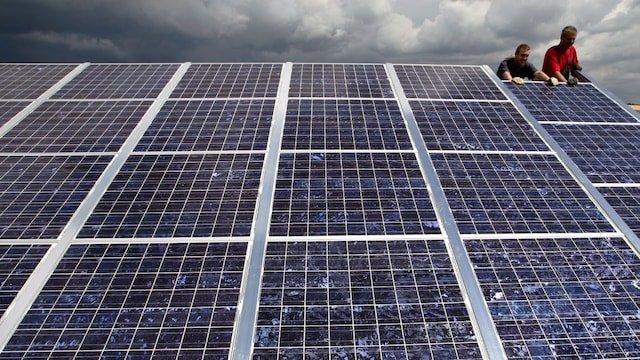 Premier Energies share price target cut 20% by JPMorgan on near-term margin risks