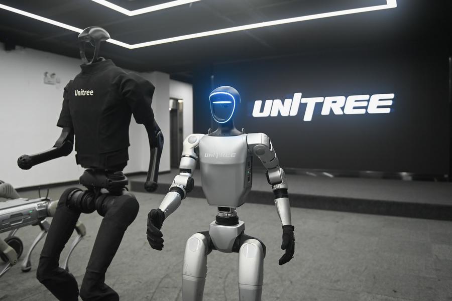 Humanoid robot craze sparks surge in rentals