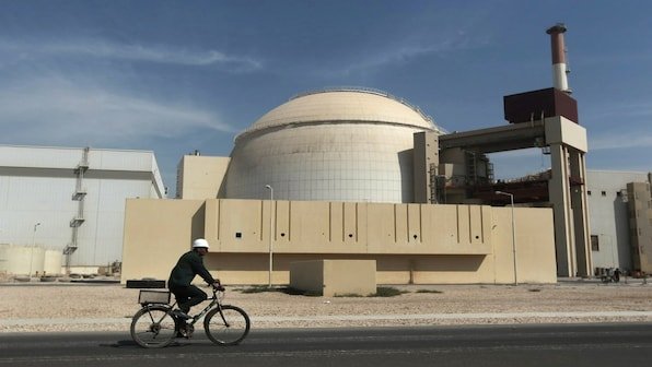 Trump warns Iran of severe consequences if no nuclear deal reached