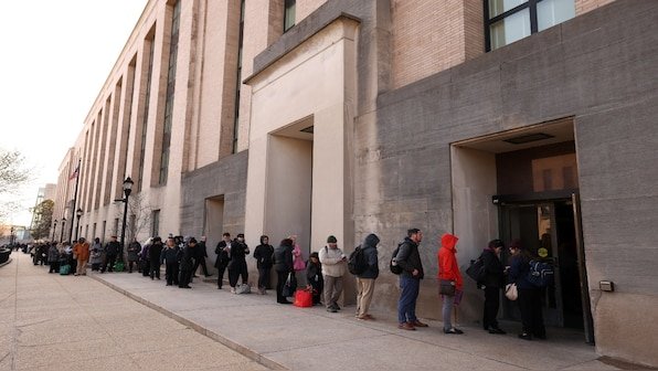 Trump admin begins mass layoffs of 10,000 health agency staff amid federal budget cuts